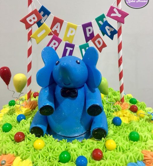elephant themed cake
