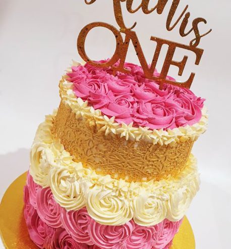 attachment-https://www.amysbakehouse.com.au/wp-content/uploads/2021/11/Rosettee-themed-birthday-cake-6-1-458x493.jpg