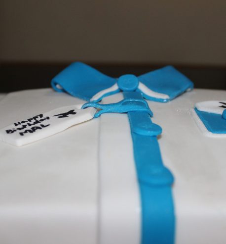 attachment-https://www.amysbakehouse.com.au/wp-content/uploads/2021/11/Shirt_Birthday_Cake3-scaled-1-458x493.jpg