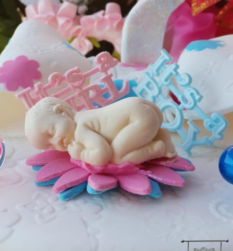 attachment-https://www.amysbakehouse.com.au/wp-content/uploads/2021/11/baby-shower-cake-2-458x493.jpg