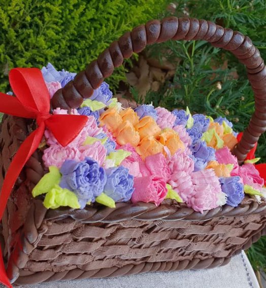 Edible Flower Basket Cake