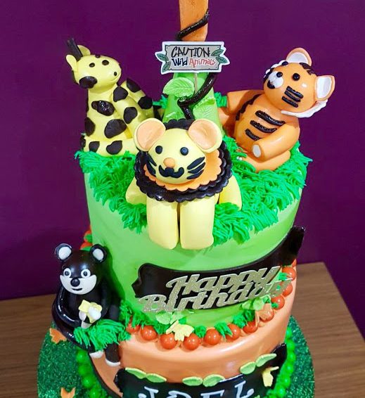 Jungle themed birthday cake