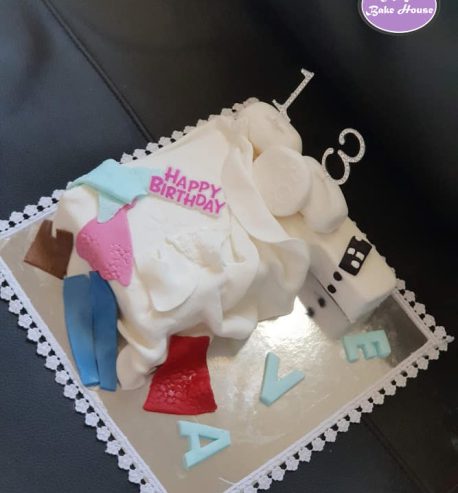 attachment-https://www.amysbakehouse.com.au/wp-content/uploads/2021/11/messy-bedroom-cake-1-458x493.jpg