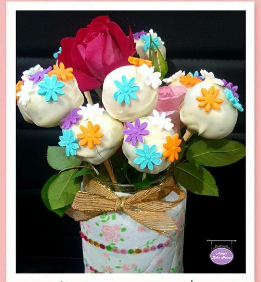 Cake Pops Bouquet Birthday Cake