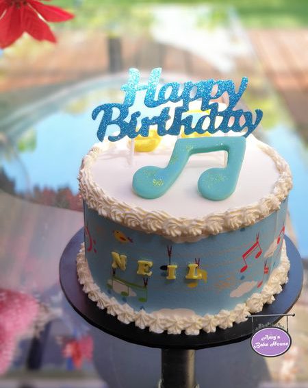 Loves Music Birthday Cake