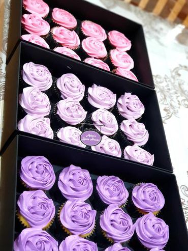 attachment-https://www.amysbakehouse.com.au/wp-content/uploads/2022/02/Rosette-Themed-Cupcakes1-370x493.jpg