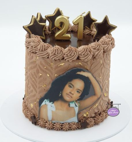 attachment-https://www.amysbakehouse.com.au/wp-content/uploads/2022/02/Special-Cake-Stencil-Design-Gold-Leafs-458x493.jpg