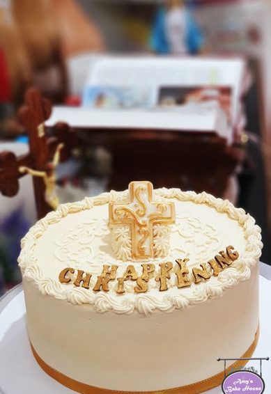 Vanilla Flavoured Christening Cake