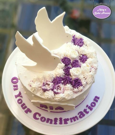 White & Purple Themed Vanilla Cake